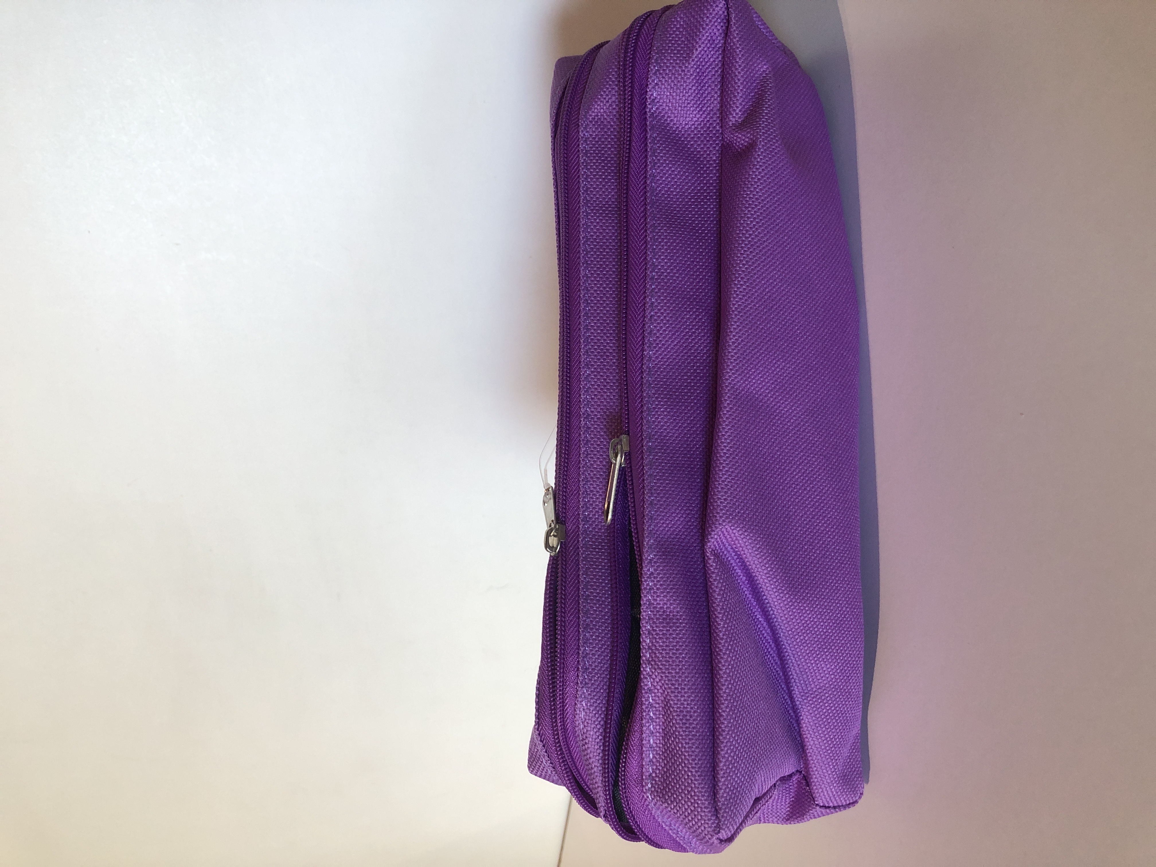 Trousse violette rectangulaire - 2 compartiments 24x12 cm pour fournitures scolaires et bureau