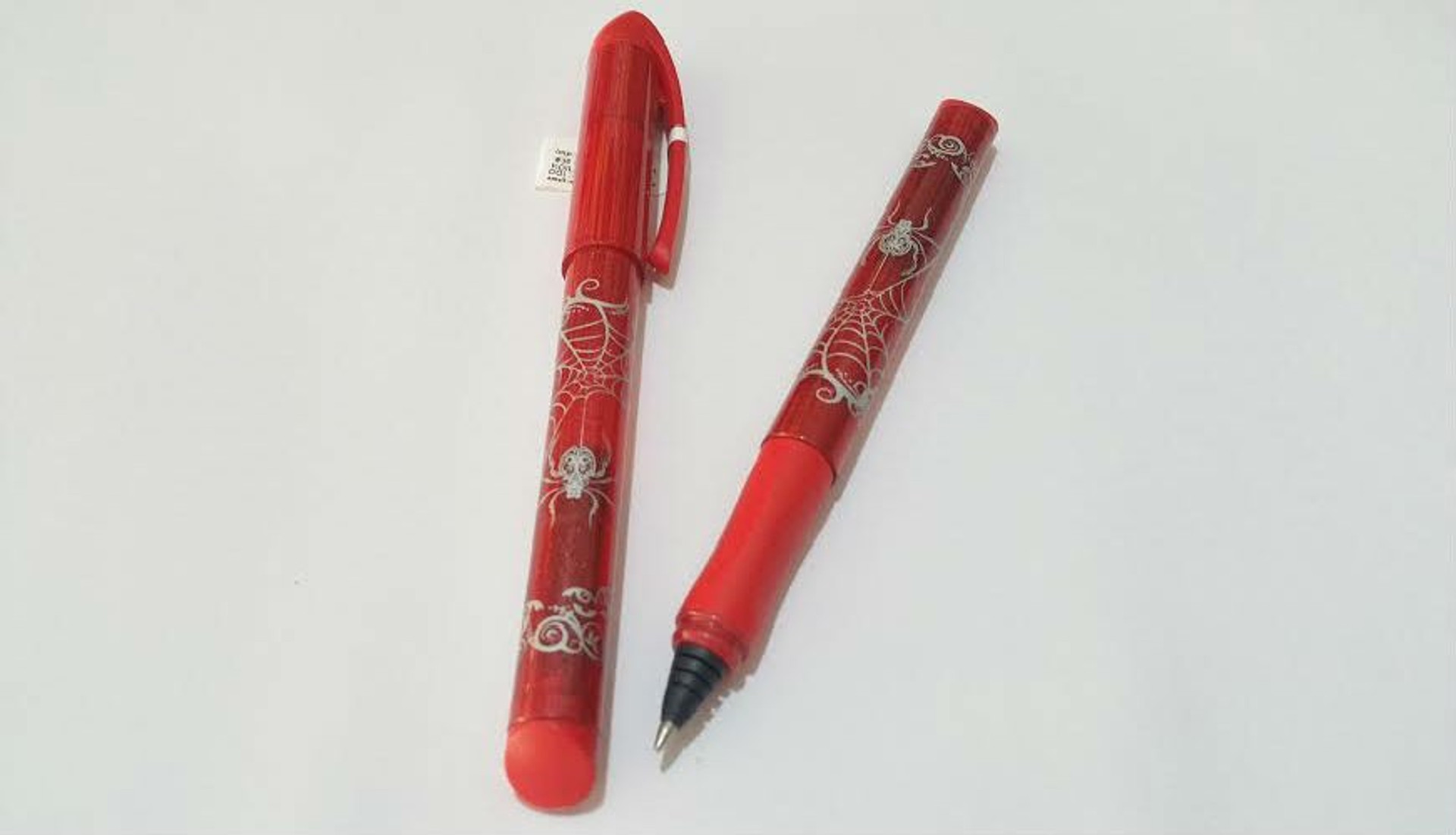 Roller Schneider Easy rouge - encre liquide fluide pour écriture précise, adapté à l'école et au bureau