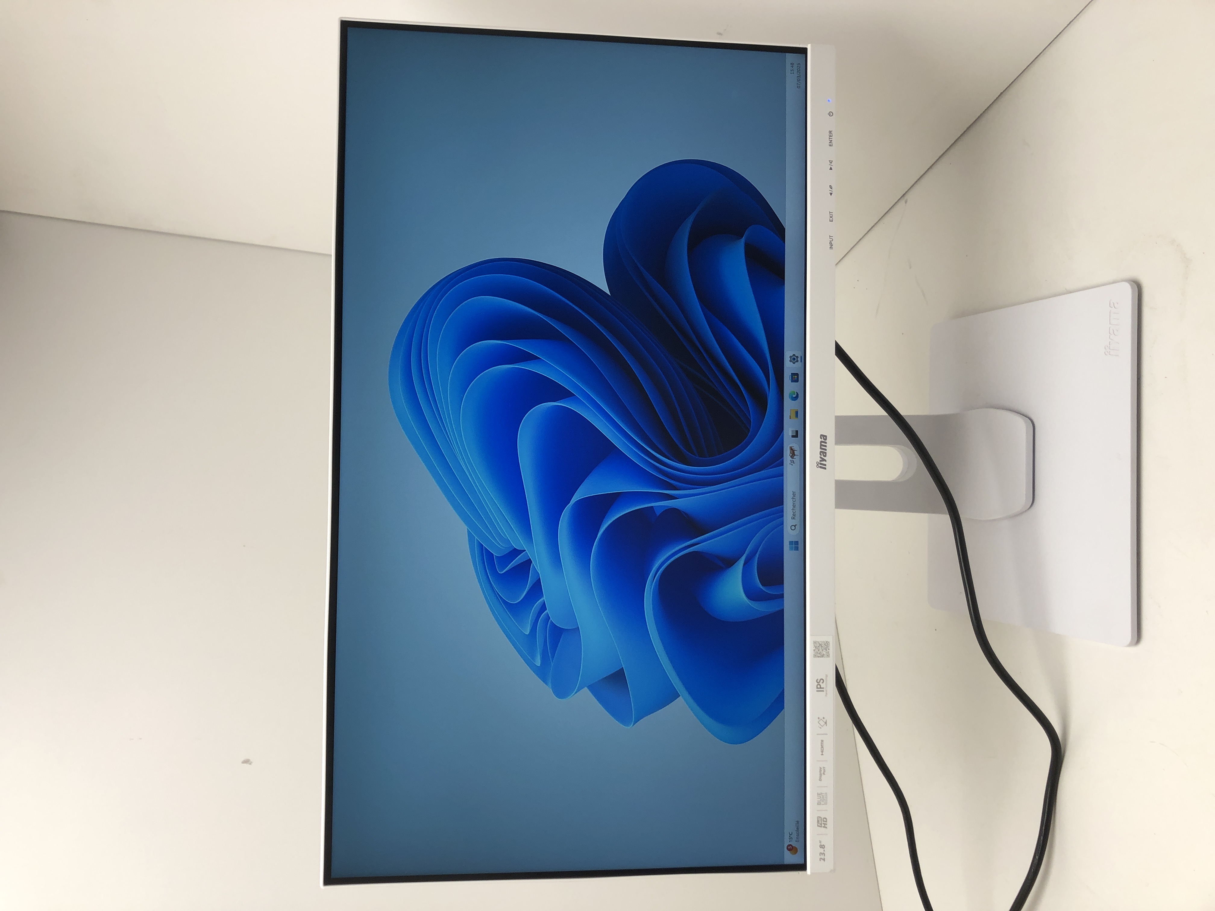 Écran IIYAMA ProLite XUB2492HSU-W1 - 24 pouces Blanc - Full HD 75Hz IPS HDMI VGA DisplayPort pour Bureau