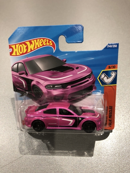 Voiture miniature Hot Wheels 1/64 - Modèle réduit pour collection et jeu