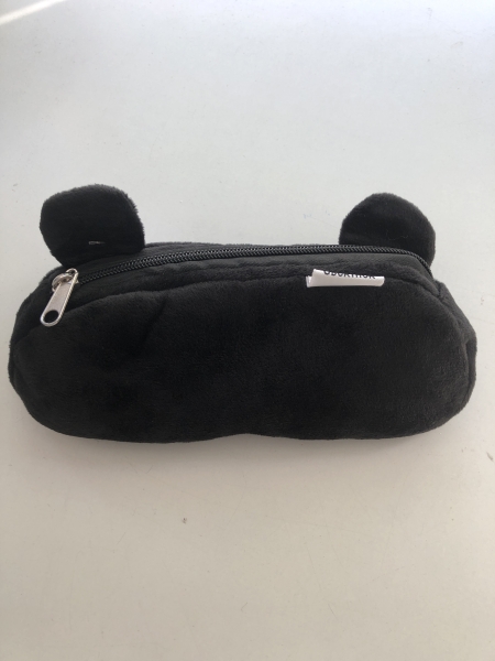 Trousse en forme d'ours noir 