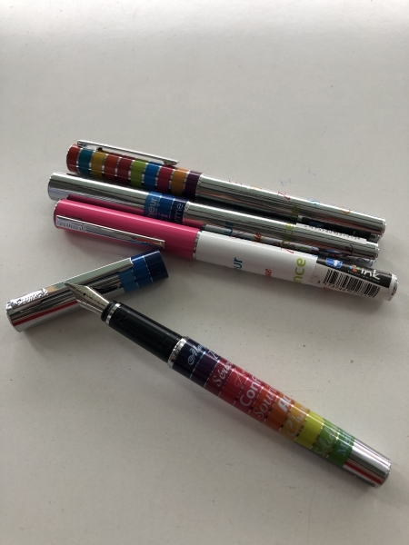 Stylo plume Ink - Modèles variés - Écriture fluide pour bureau et école