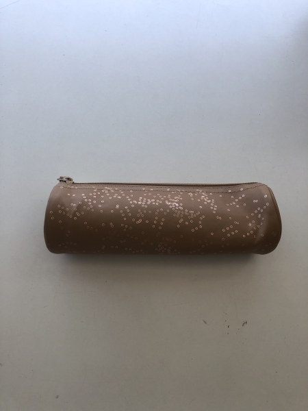 Trousse rose à motif 