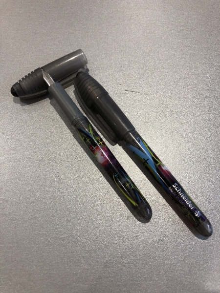 Stylo Plume Schneider Zippi - Noir X.P.0413 pour écriture créative et scolaire