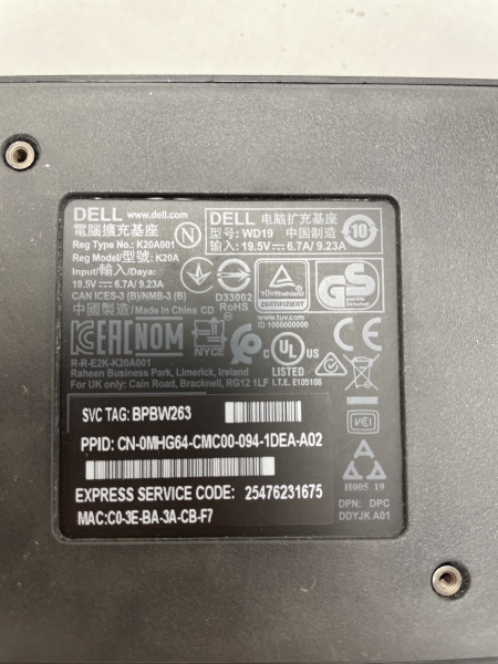 Station d'accueil Dell WD19 - 9 Ports USB-C HDMI DisplayPort Ethernet pour Ordinateurs Portables