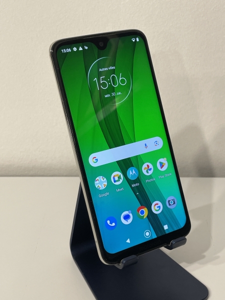 Téléphone MOTOROLA Moto G7 - 6,2" - 64 Go - Smartphone Android 10