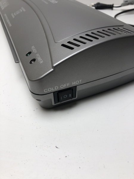 Plastifieuse Swordfish 230LR Compact A4 Laminator