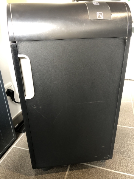 Broyeur papier Rexel Mercury 