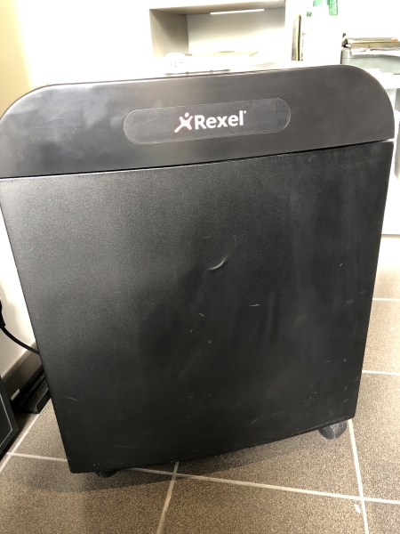 Broyeur papier Rexel Mercury 