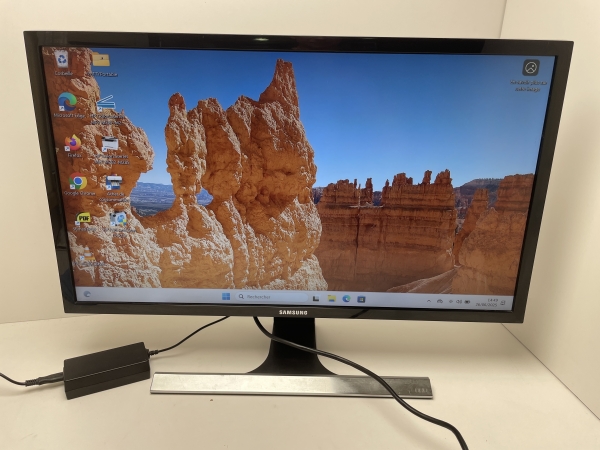 Ecran SAMSUNG U28E590D - 28" - UHD