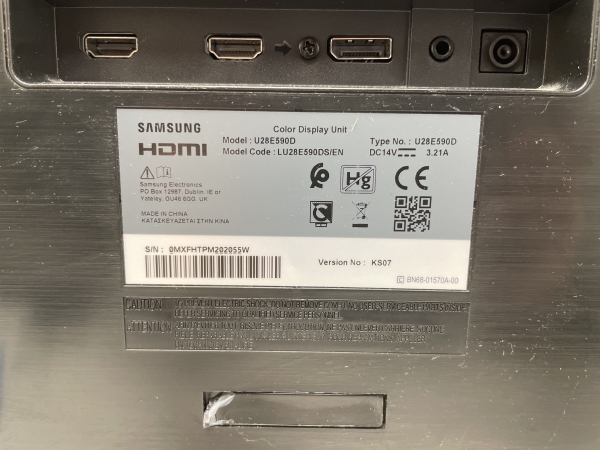 Ecran SAMSUNG U28E590D - 28