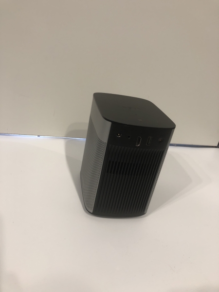 Projecteur Portable XGIMI Halo WK03A - Résolution Full HD, 800 ANSI Lumens, Android TV, WiFi, Bluetooth, pour Home Cinéma