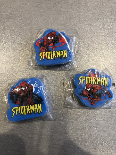 Gomme Spiderman - gomme blanche pour effacer crayon et stylo, accessoire scolaire pour enfants et élèves