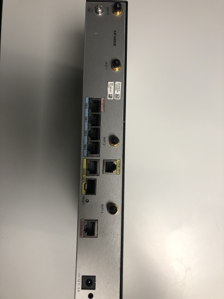 Routeur Huawei AR169EW - Reconditionné, connectivité réseau avancée pour usage informatique et télécommunications